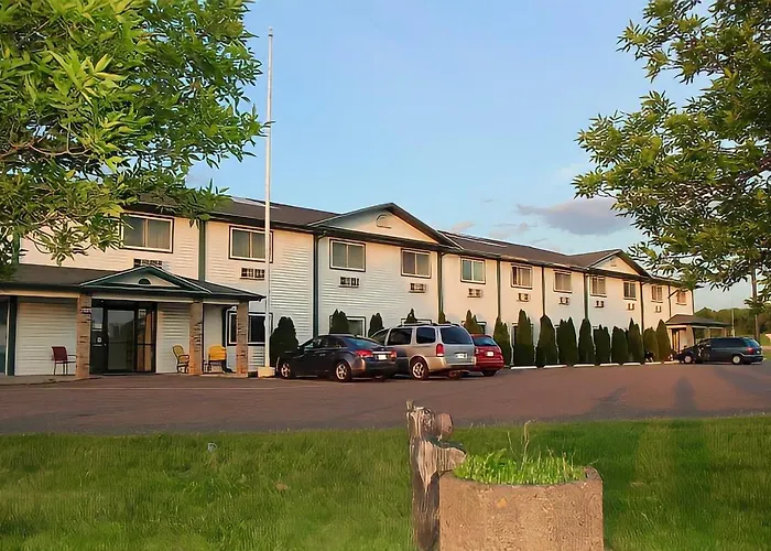 Amerivu Inn And Suites